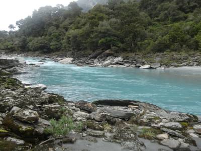 2 jours de trek avec piscine d eau chaude a l arivee