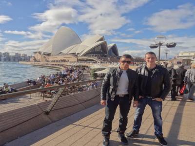 Sydney opera House