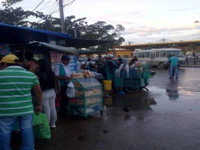 SANTA CRUZ - marché de rue
