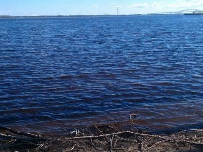 la "mer" (fleuve:() de 3 rivieres