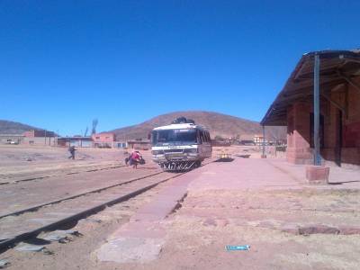Voyage à POTOSI - gare de Betanzos