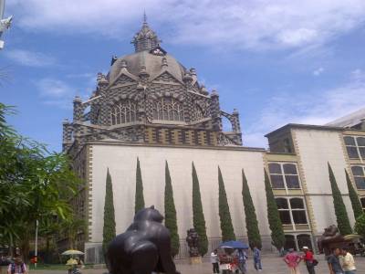 MEDELLIN - place botero