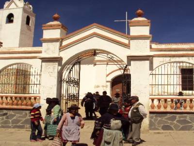 Tarabuco - sortie d'eglise