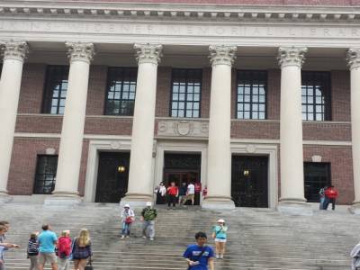 la bibliothèque