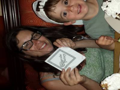 anniversaire de maman à Cheesecake factory (hummmmmmm)