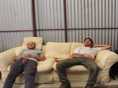 petite sieste entre copains