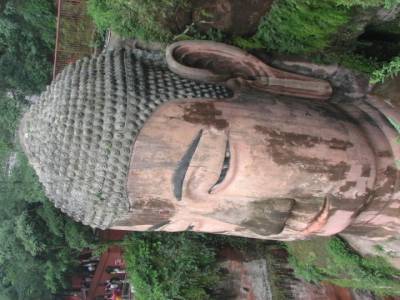Tête du grand Boudha