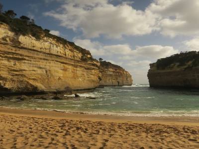 la plage où les survivants du naufrage se sont réfugiés...