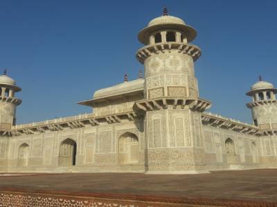 Baby Taj mahal