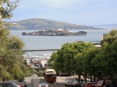 Alcatraz et cable car