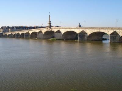 Blois