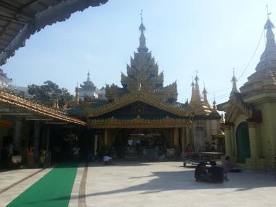 Sule pagoda