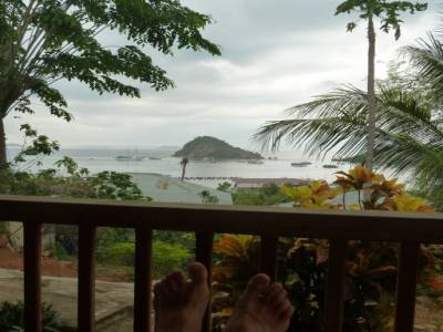 vue de notre terrasse à Labuan Bajo