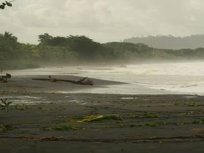 Playa Negra