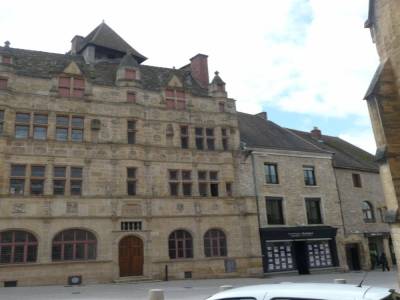 Hotel de Ville de PARAY LE MONIAL