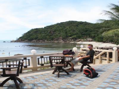 en attendant le transfert pour Koh pha Ngan