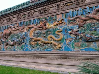 Le mur des 9 dragons