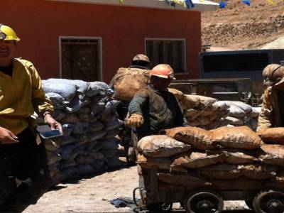 LES SACS DE MINERAIS
