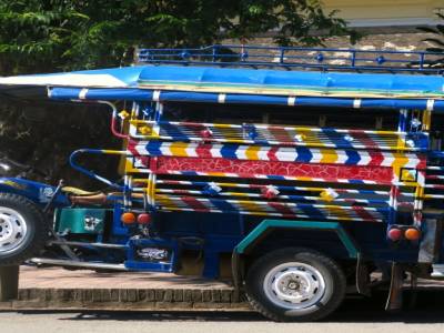 Tuk-tuk!