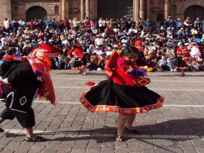 Cusco -  fête dominicale