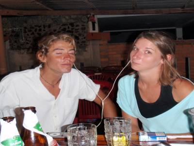 Miss et Marc au Rhum local