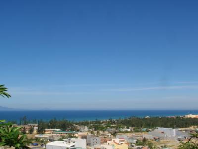 Vue sur la cote depuis la marble mountain
