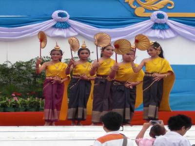 danseuses sur Sanam Luang