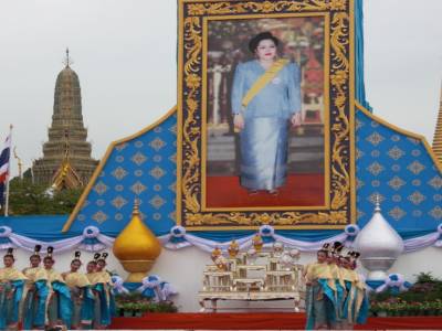 Danseuses sur Sanam Luang02