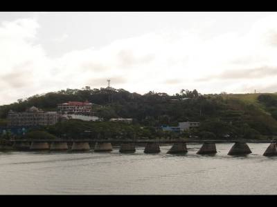 qui est le con qui a fait peter le pont?