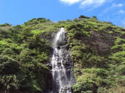 Une des multiples cascades de Baños