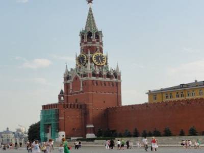 Horloge du Kremlin sur la place Rouge