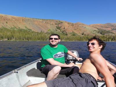 Heureux egalement d'etre sur le lac