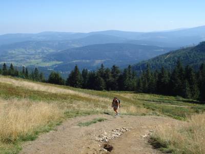 Montée assez raide au Mont Pilsko (piste rouge)