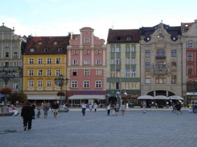 Quelques façades sur la place du Rynek