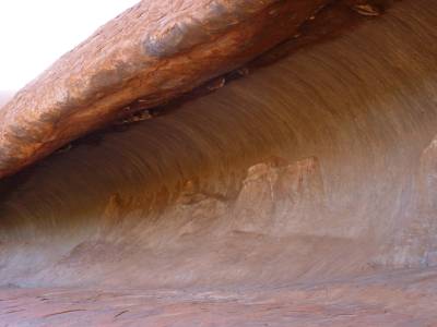 Vague en pierre au coeur d'Uluru