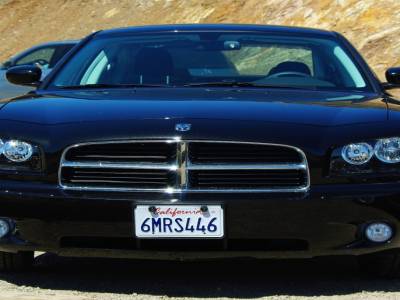 Dodge de face