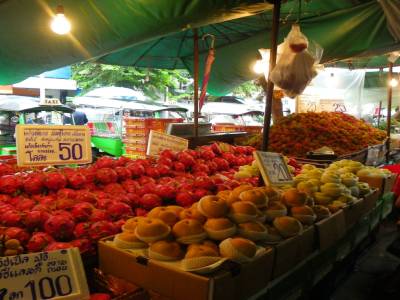 Marche aux fleurs