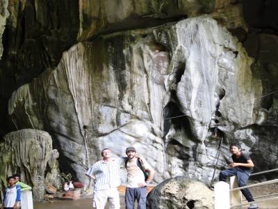 L'éléphant blanc dans la grotte
