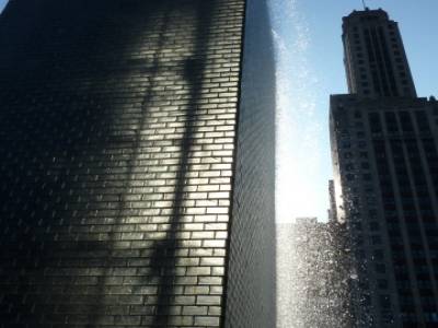 Un mur de verre ... plus petit qu'un gratte ciel tout de même !