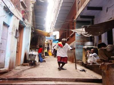 Rue Varanasi