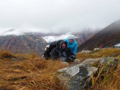Jour 5: Ascension jusqu au camp de base des Annapurnas (4130M) et redescente a DOBHAN (2540m)