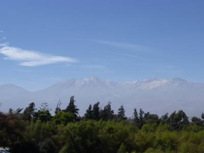 Derrière Arequipa, la montagne
