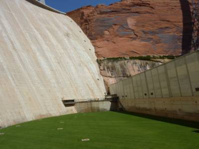 Lake Powell + Barrage