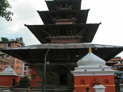 L'un des rares temples à 5 toits - Patan