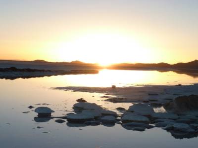 Couche de soleil sur le Salar de Uyuni