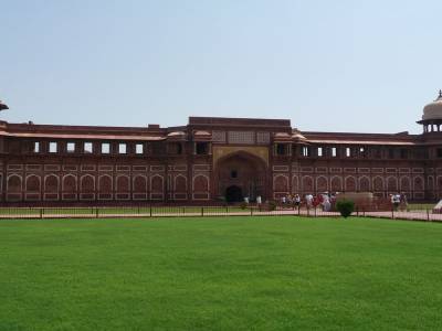 Taj Express