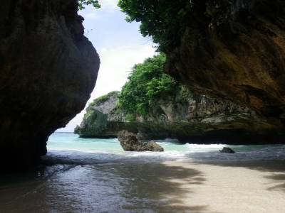 grotte d ULUWATU