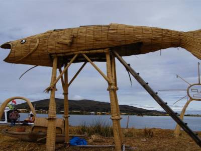Les iles Los Uros