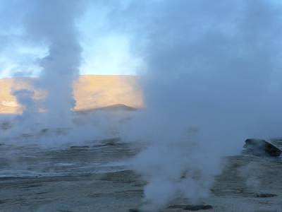 San Pedro, la vallée de la Luna et les geysers Del Tatio