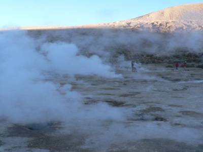 San Pedro, la vallée de la Luna et les geysers Del Tatio